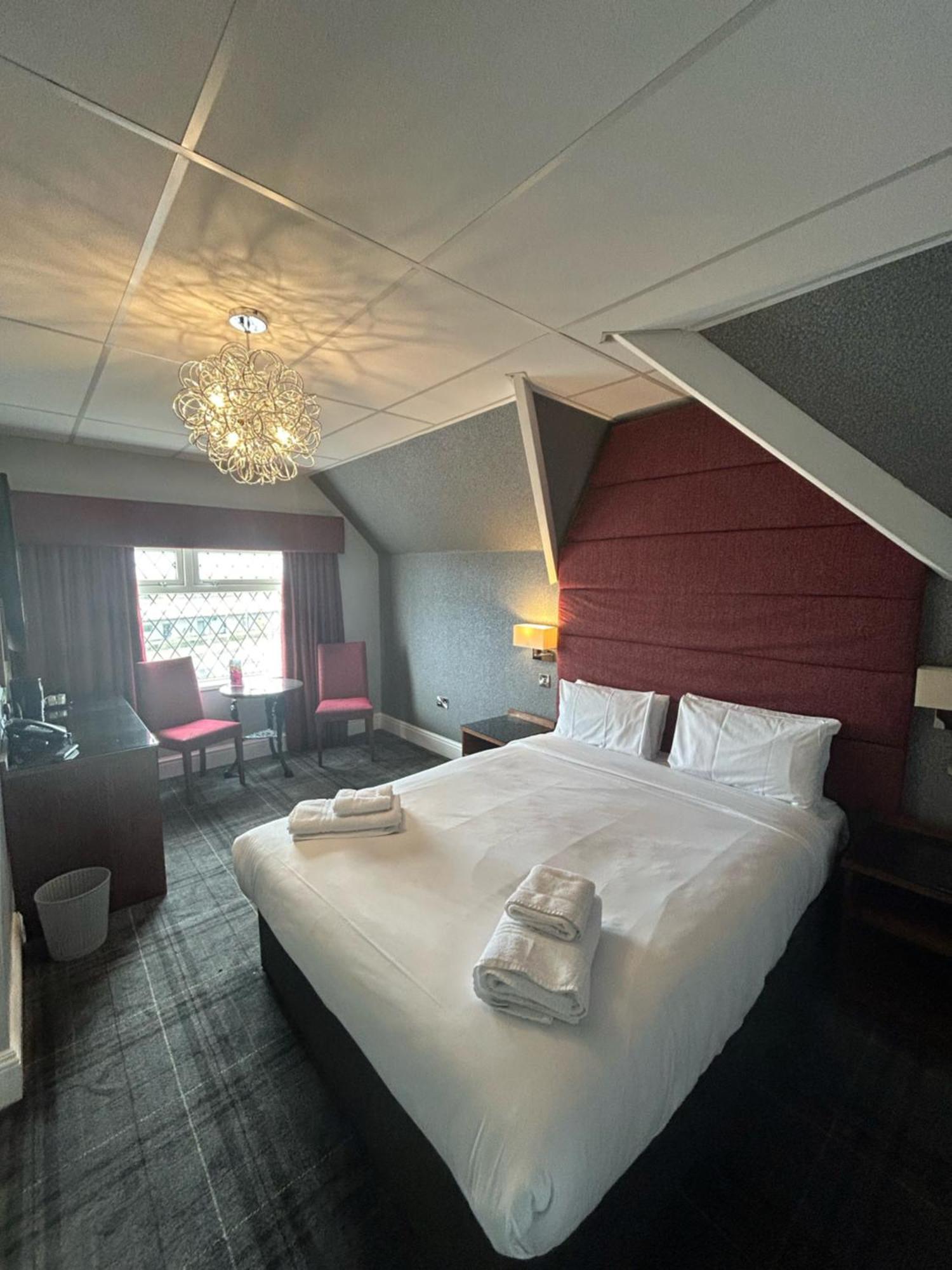 The Grand Hotel Port Talbot Eksteriør bilde